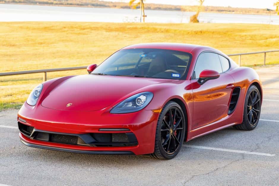 2018 Porsche 982 718 Cayman sold for $56,000