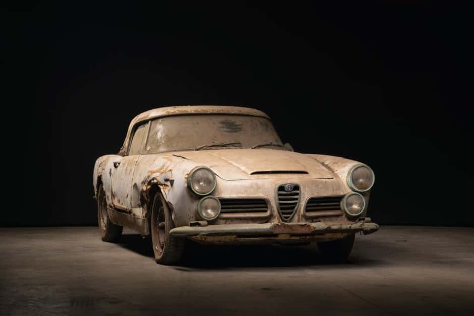 1964 Alfa Romeo 106-Series 2600 sold for €15,268