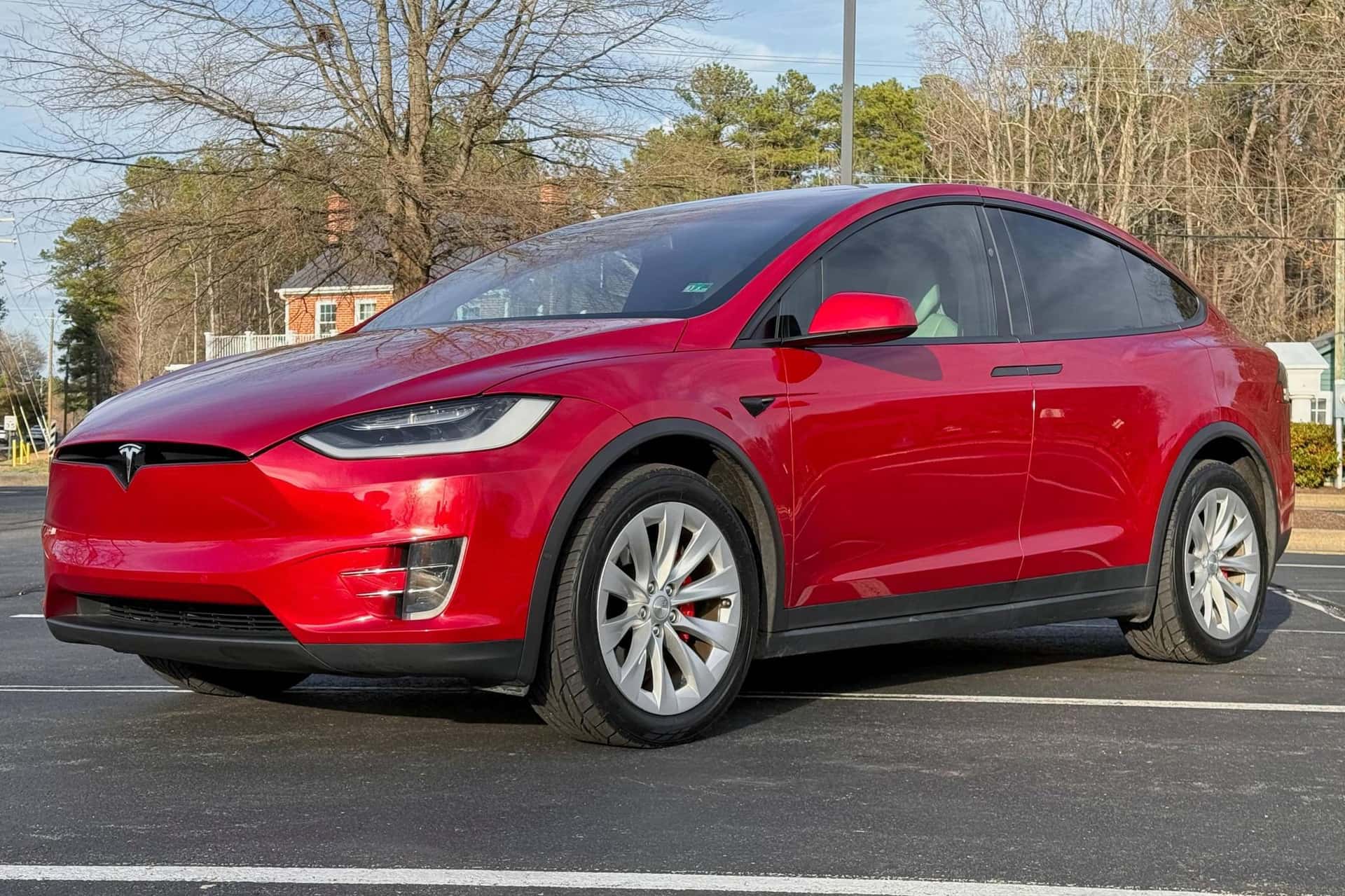 2019 Tesla Model X sold for $36,000