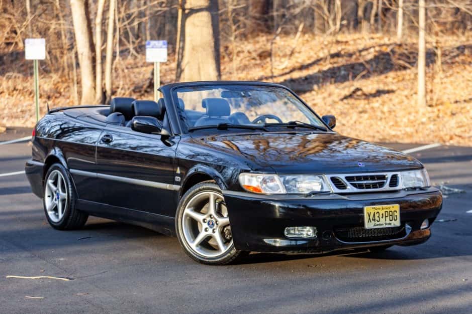 2001 Saab 9-3 Viggen sold for $13,000
