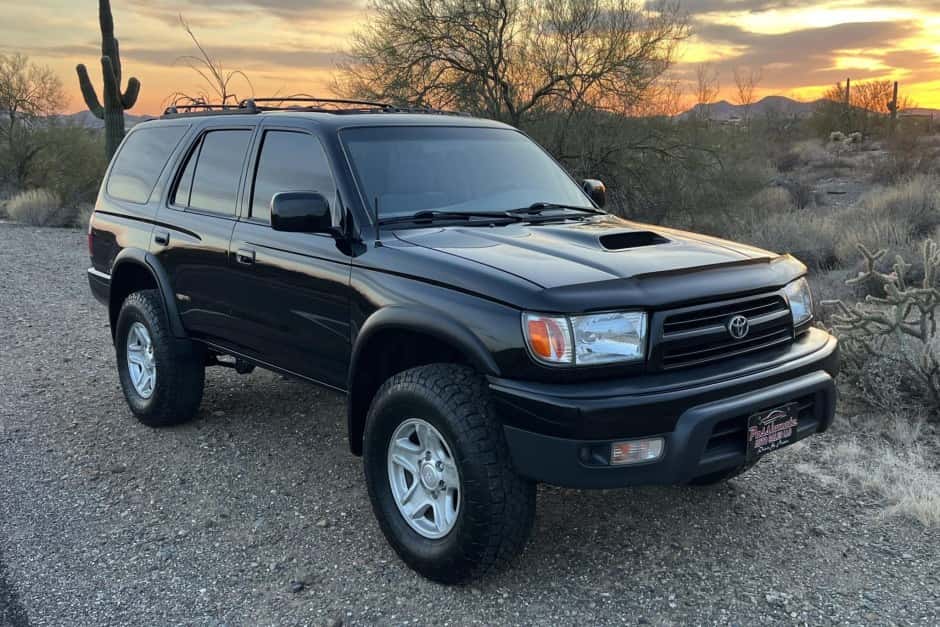 1999 Toyota 4Runner (N180) sold for $22,800