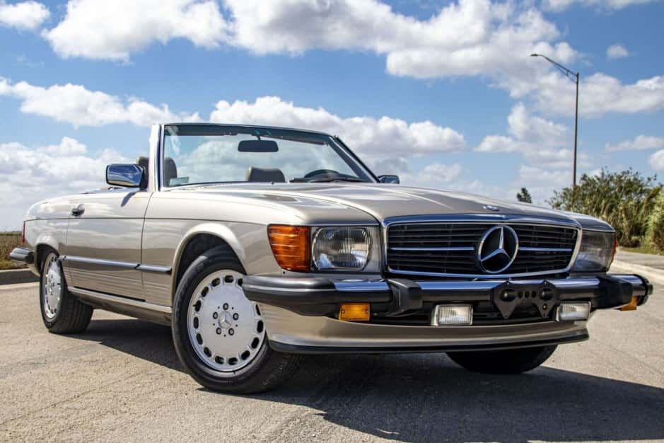 1988 Mercedes-Benz R107 SL sold for $21,750