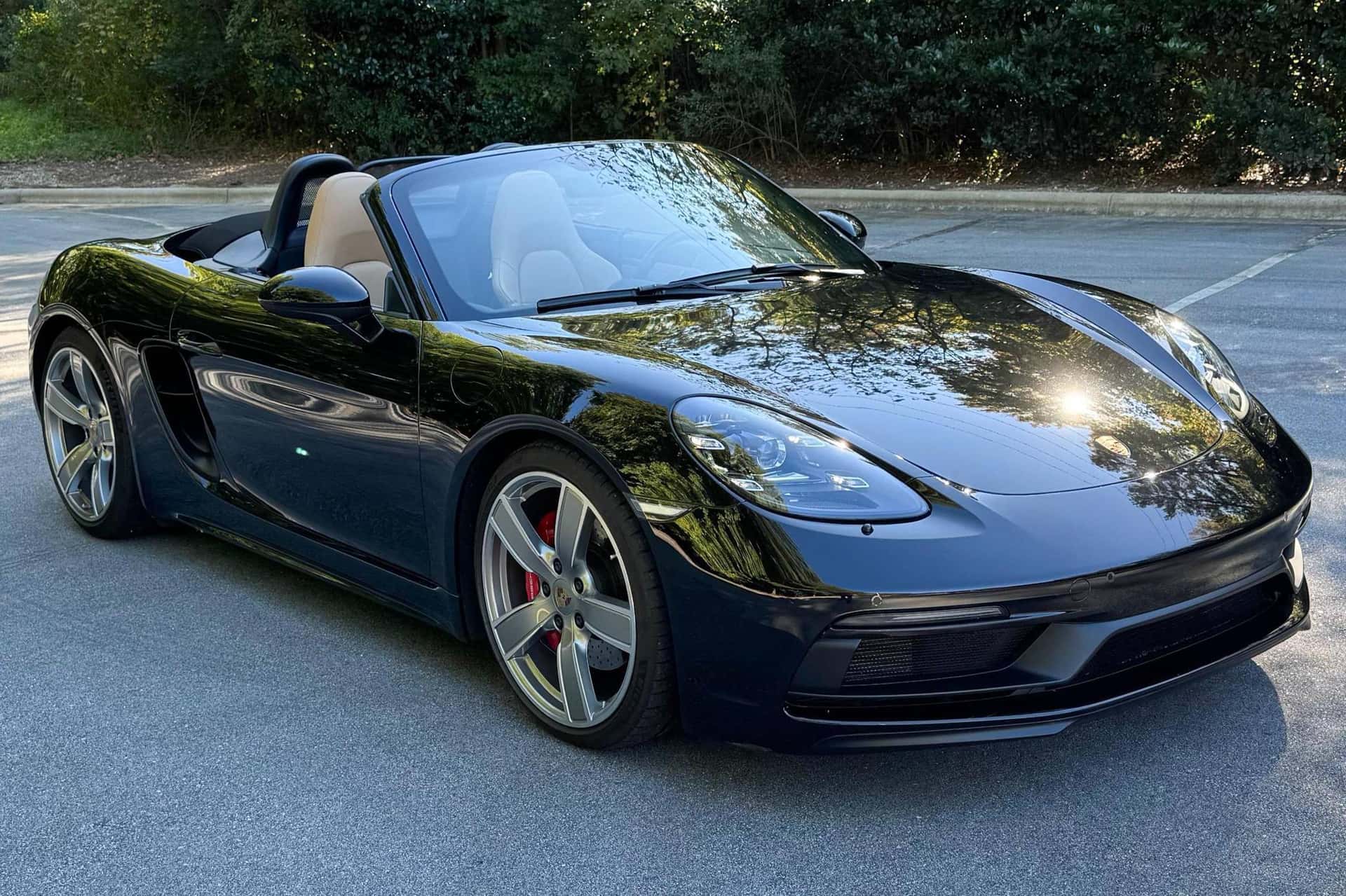 2021 Porsche 718 Boxster sold for $86,000