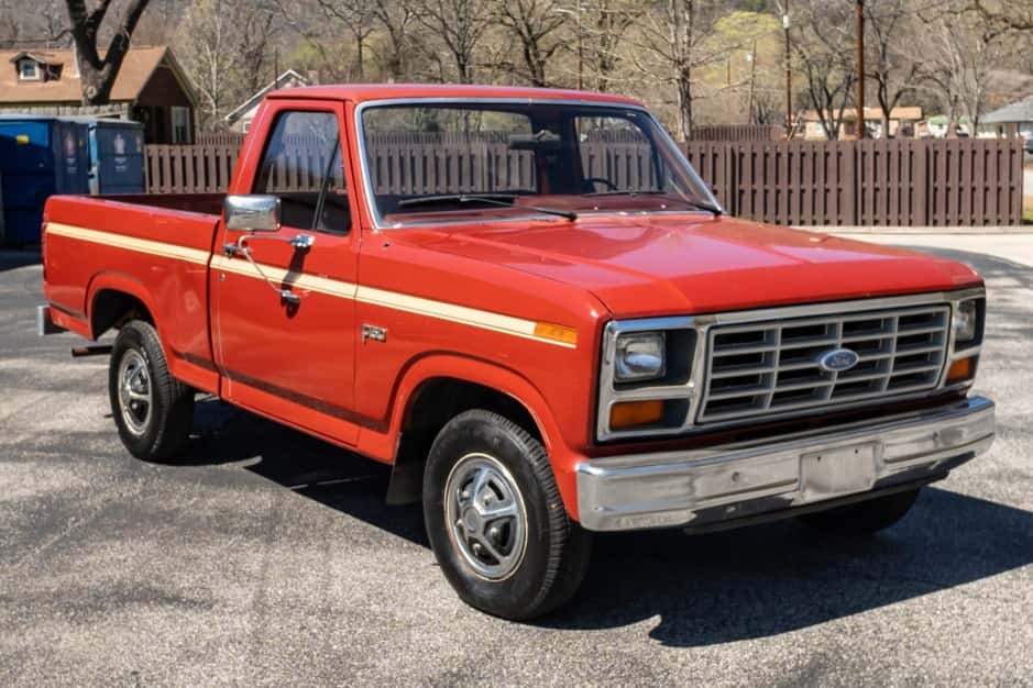 1984 Ford F-Series 1980-1986 sold for $10,250