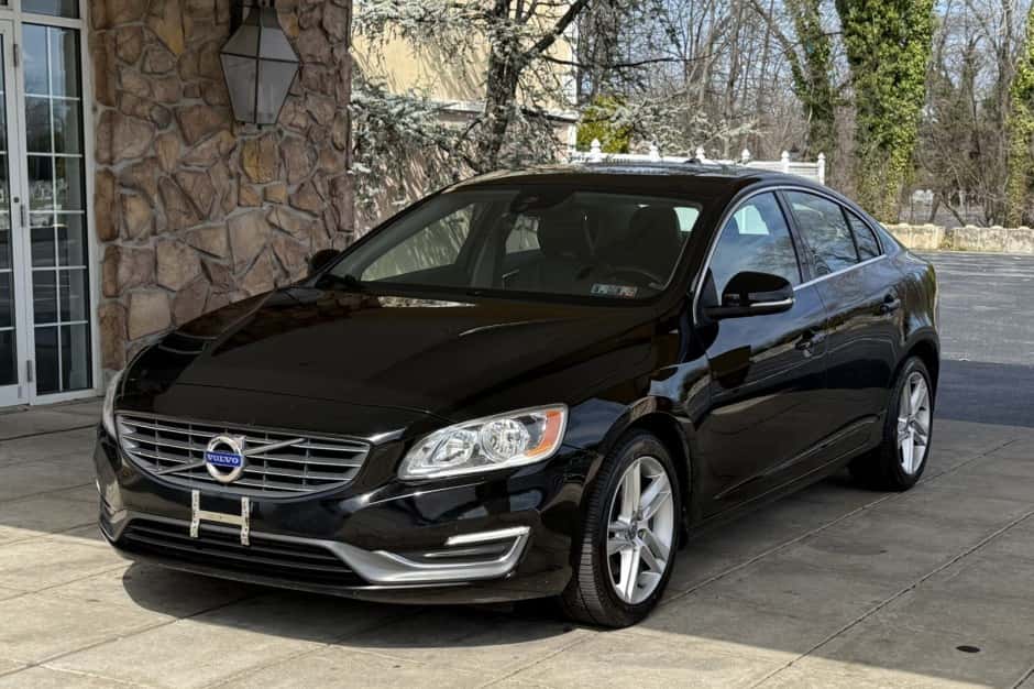 2015 Volvo S60 sold for $6,200