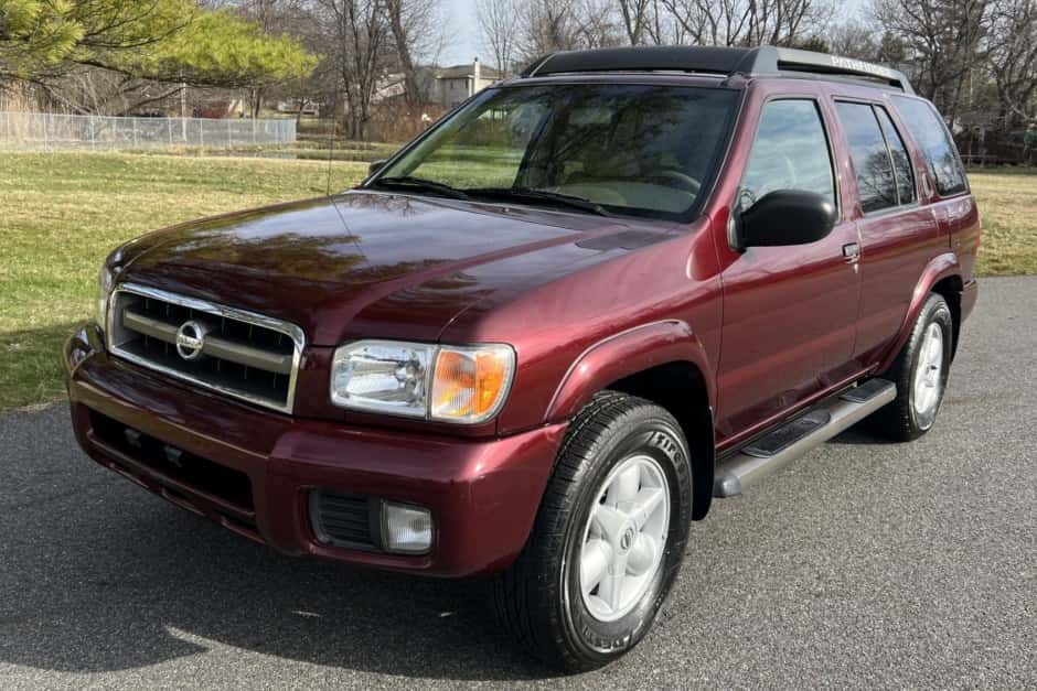 2002 Nissan Pathfinder sold for $9,700
