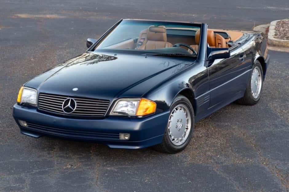 1992 Mercedes-Benz R129 SL sold for $33,250