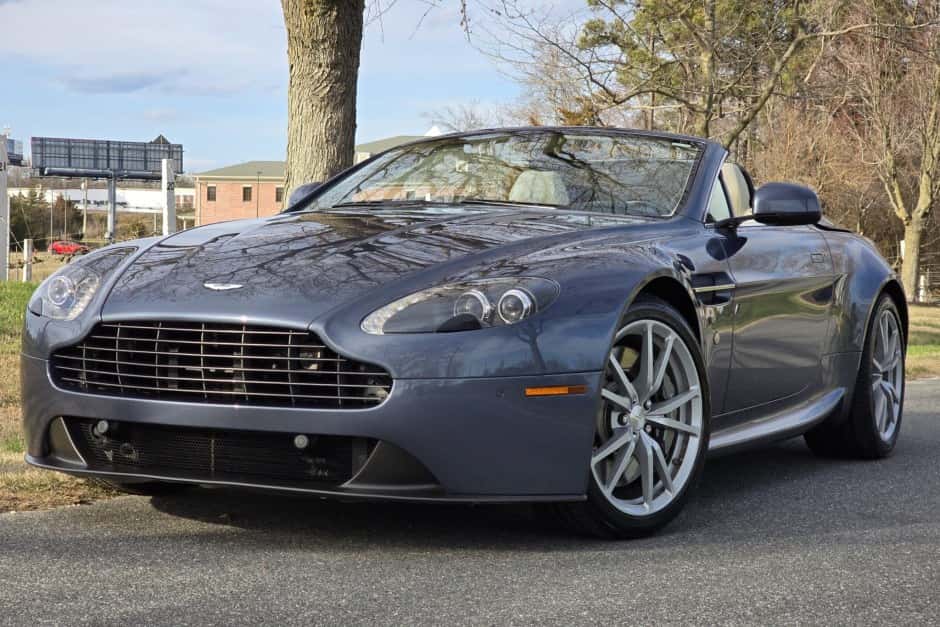 2014 Aston Martin V8 Vantage (2006+) sold for $37,550