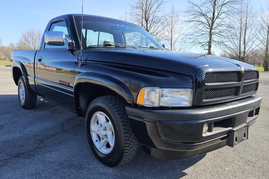 1996 Dodge Ram (1994-2002) sold for $9,000