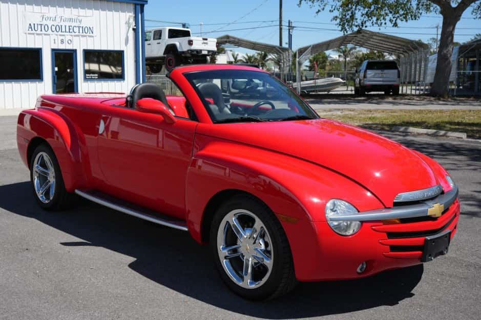 2005 Chevrolet SSR sold for $28,000