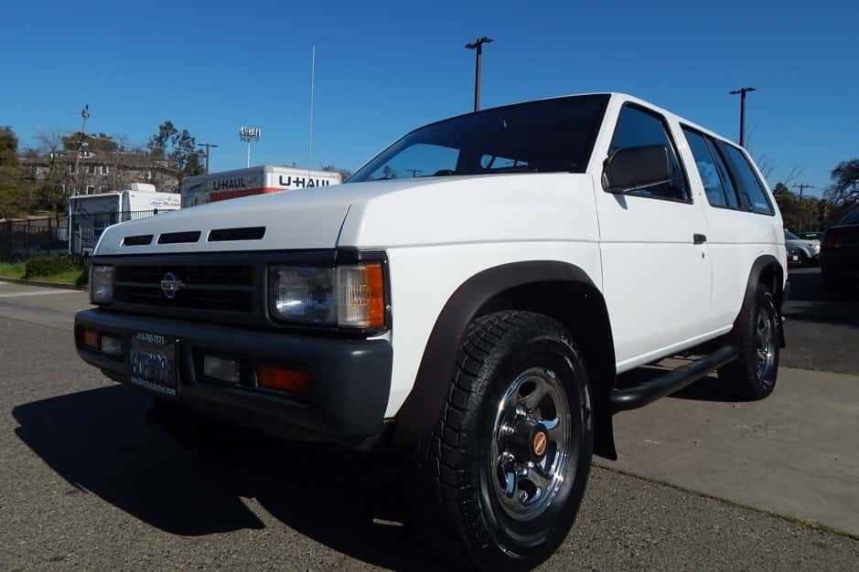 1993 Nissan Pathfinder sold for $6,500