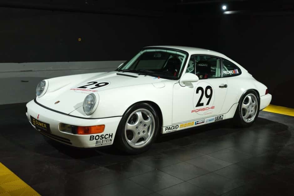 1992 Porsche 964 911 (Non-Turbo) sold for €155,000