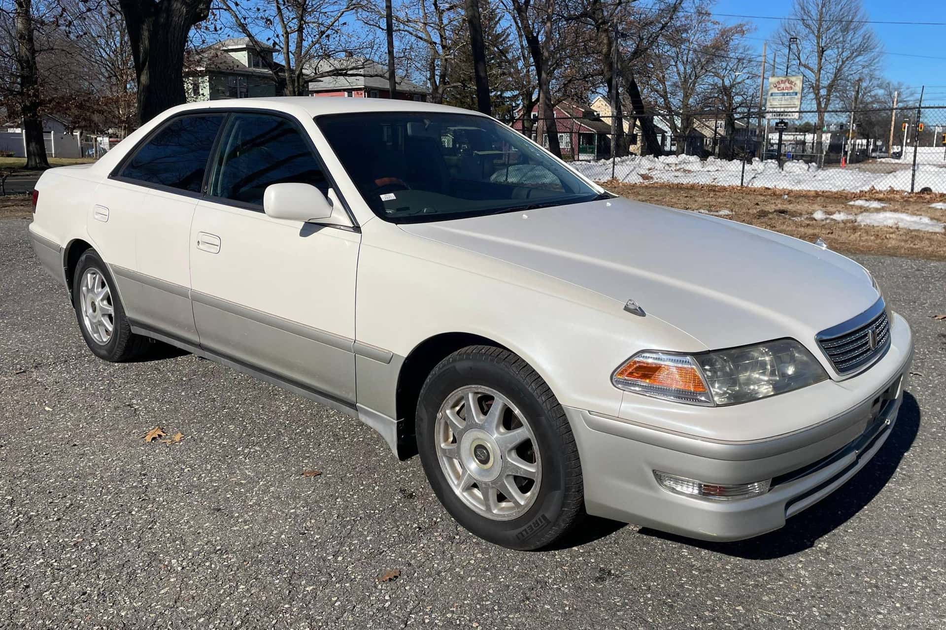 1998 Toyota Mark II sold for $6,300