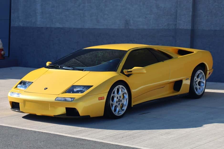2001 Lamborghini Diablo sold for $419,999