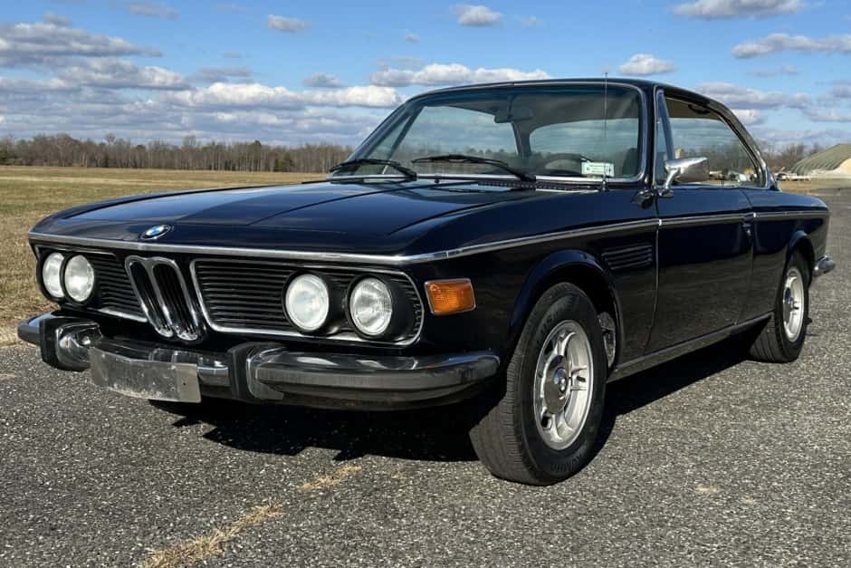 1975 BMW E9 Coupe sold for $17,800