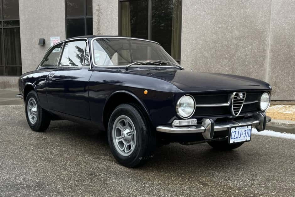 1973 Alfa Romeo 105/115 Series Coupe sold for $29,250