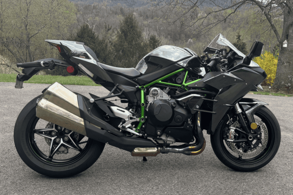 2015 Kawasaki Ninja sold for $21,250