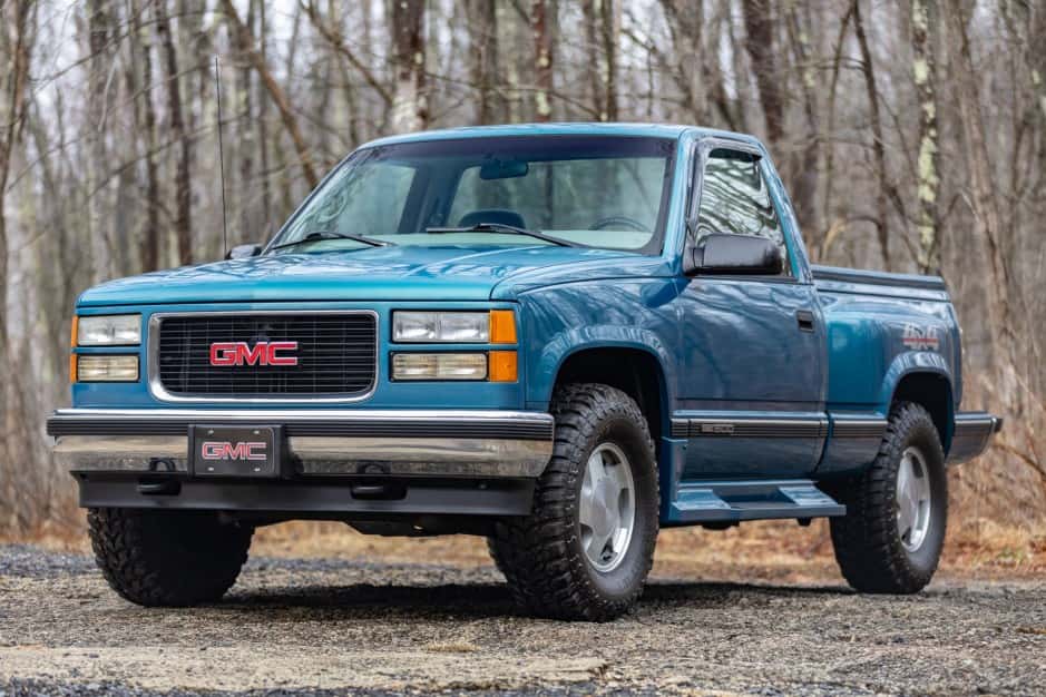 1998 GMC Sierra (GMT400 1988-2002) sold for $23,250