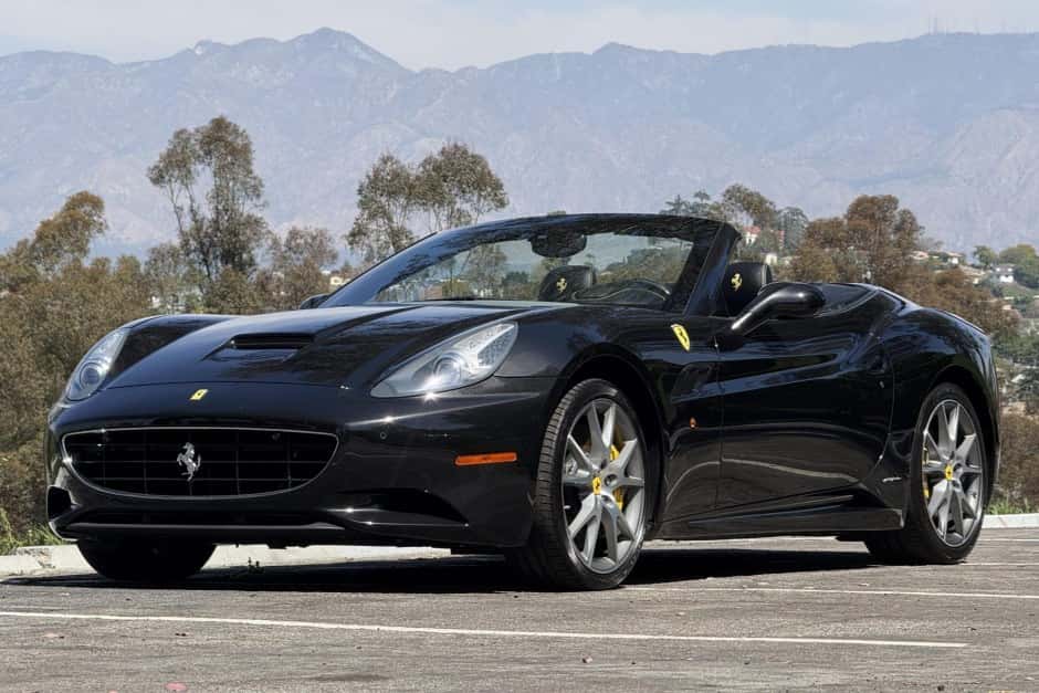 2012 Ferrari California sold for $83,000