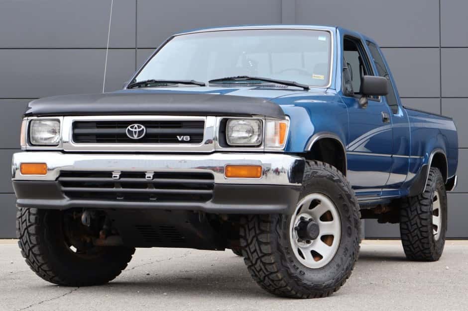 1994 Toyota Pickup (N80/90/100/110 1989-1997) sold for $19,750