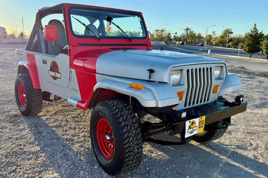 1989 Jeep Wrangler YJ (1987-1995) sold for $8,025