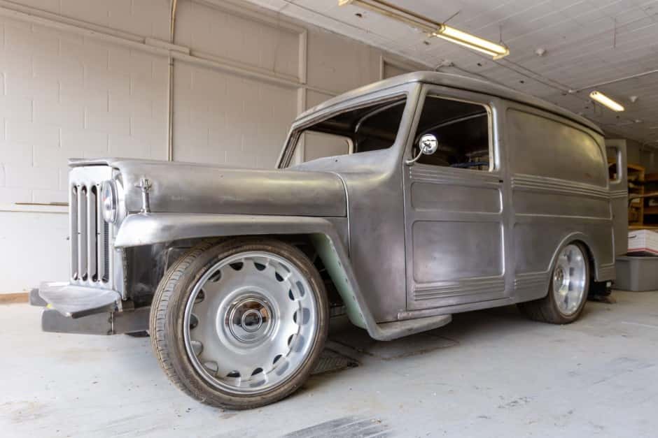 1948 Willys Jeep Wagon sold for $41,750