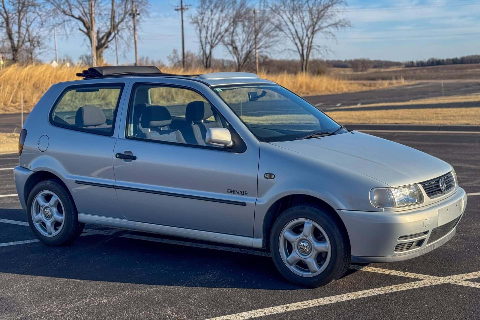 1999 Volkswagen Polo sold for $5,500