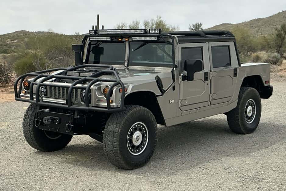 2006 Hummer H1 sold for $140,000