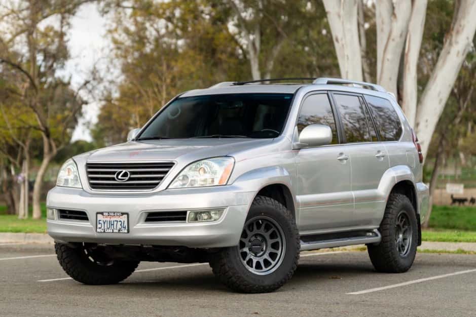 2007 Lexus GX sold for $18,500