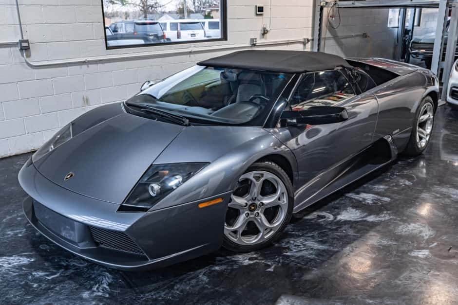 2005 Lamborghini Murciélago sold for $345,000