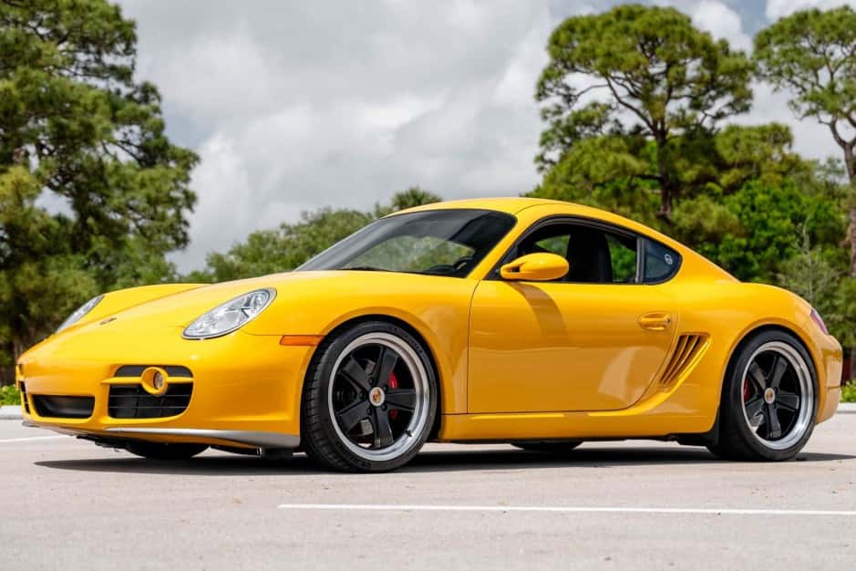 2006 Porsche 987 Cayman sold for $27,250