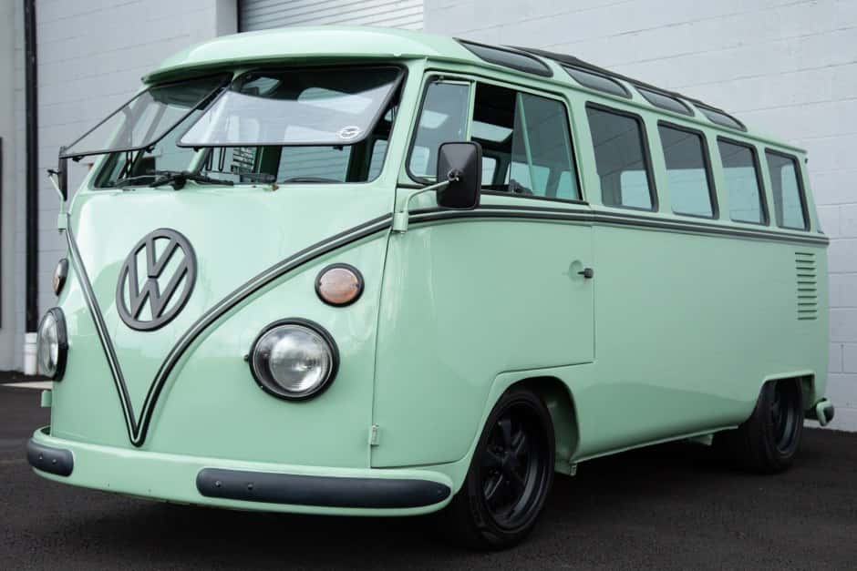 1967 Volkswagen Split-Window Bus sold for $36,601