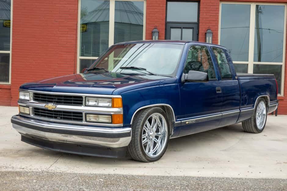 1995 Chevrolet C/K GMT400 (1988-2002) sold for $13,500