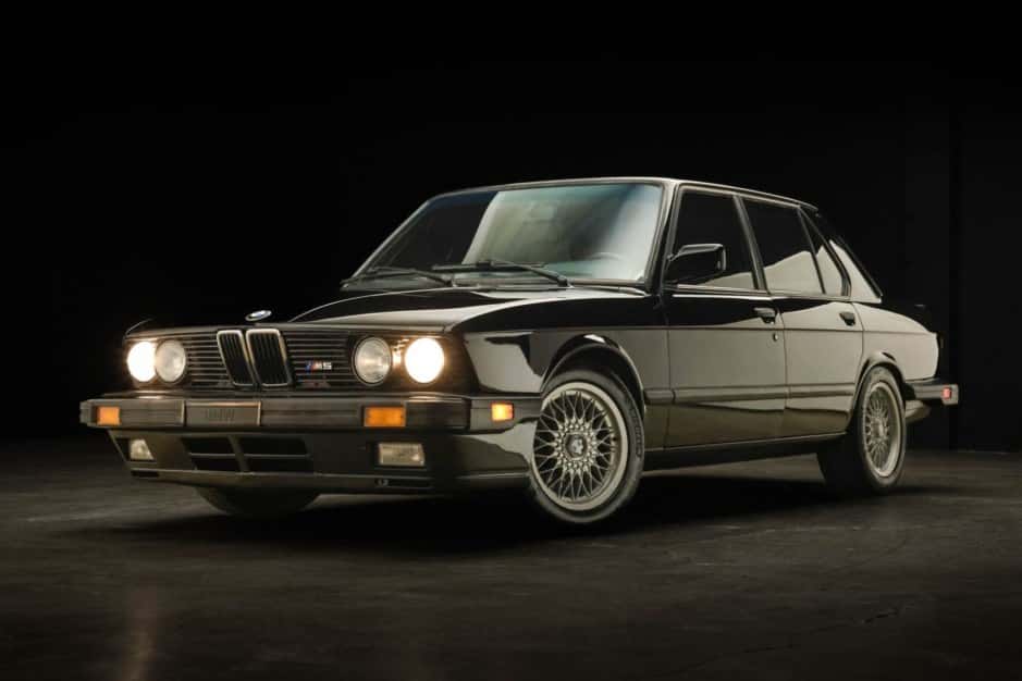 1988 BMW E28 M5 sold for $48,500