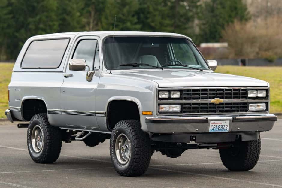 1989 Chevrolet K5 Blazer 1973-1991 sold for $27,050