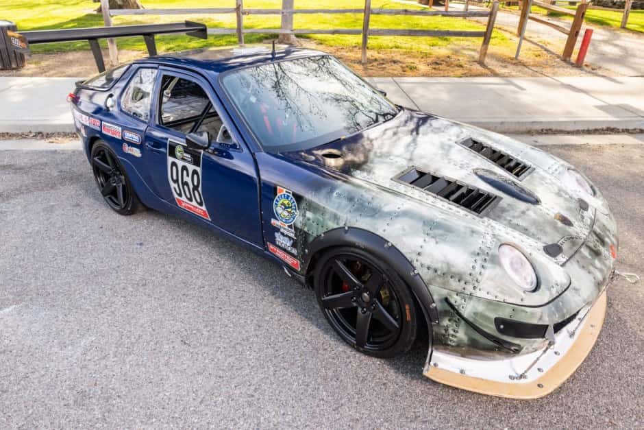 1994 Porsche 968 sold for $18,275