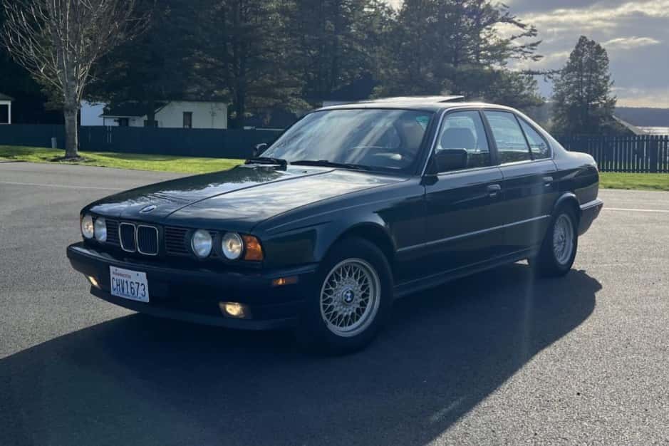 1990 BMW E34 5-Series sold for $10,300