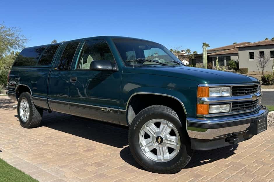 1996 Chevrolet C/K GMT400 (1988-2002) sold for $18,000