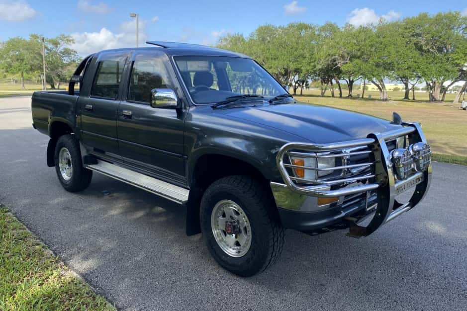 1991 Toyota Pickup (N80/90/100/110 1989-1997) sold for $15,015