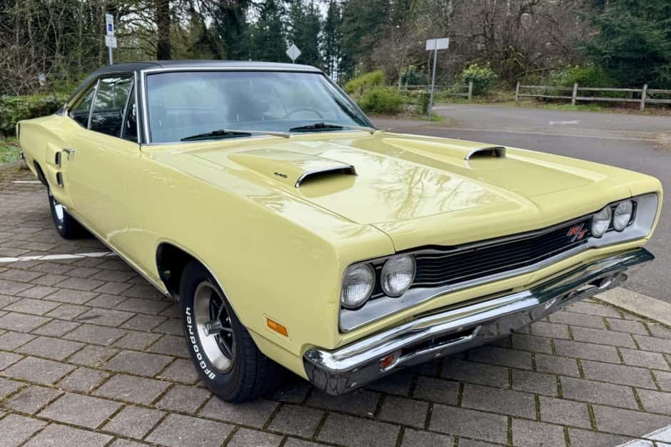 1969 Dodge Coronet sold for $54,500