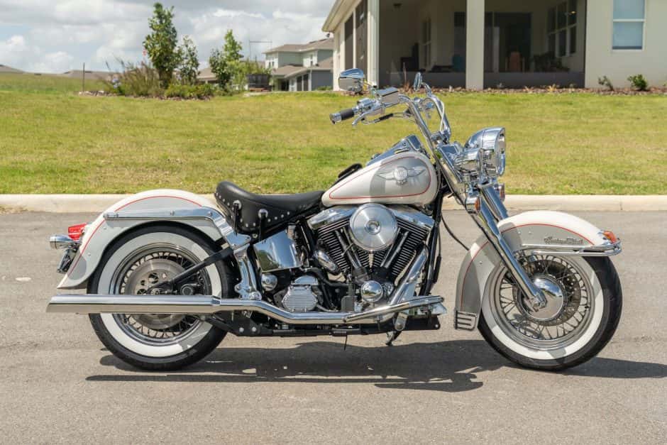 1994 Harley-Davidson Softail sold for $7,600