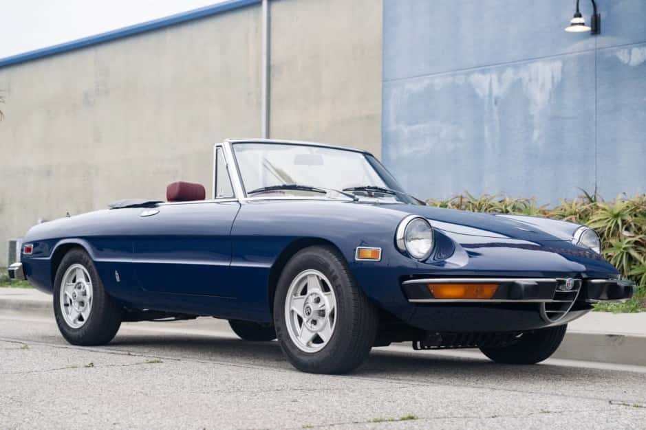 1974 Alfa Romeo 105/115 Spider Series 2 sold for $25,500