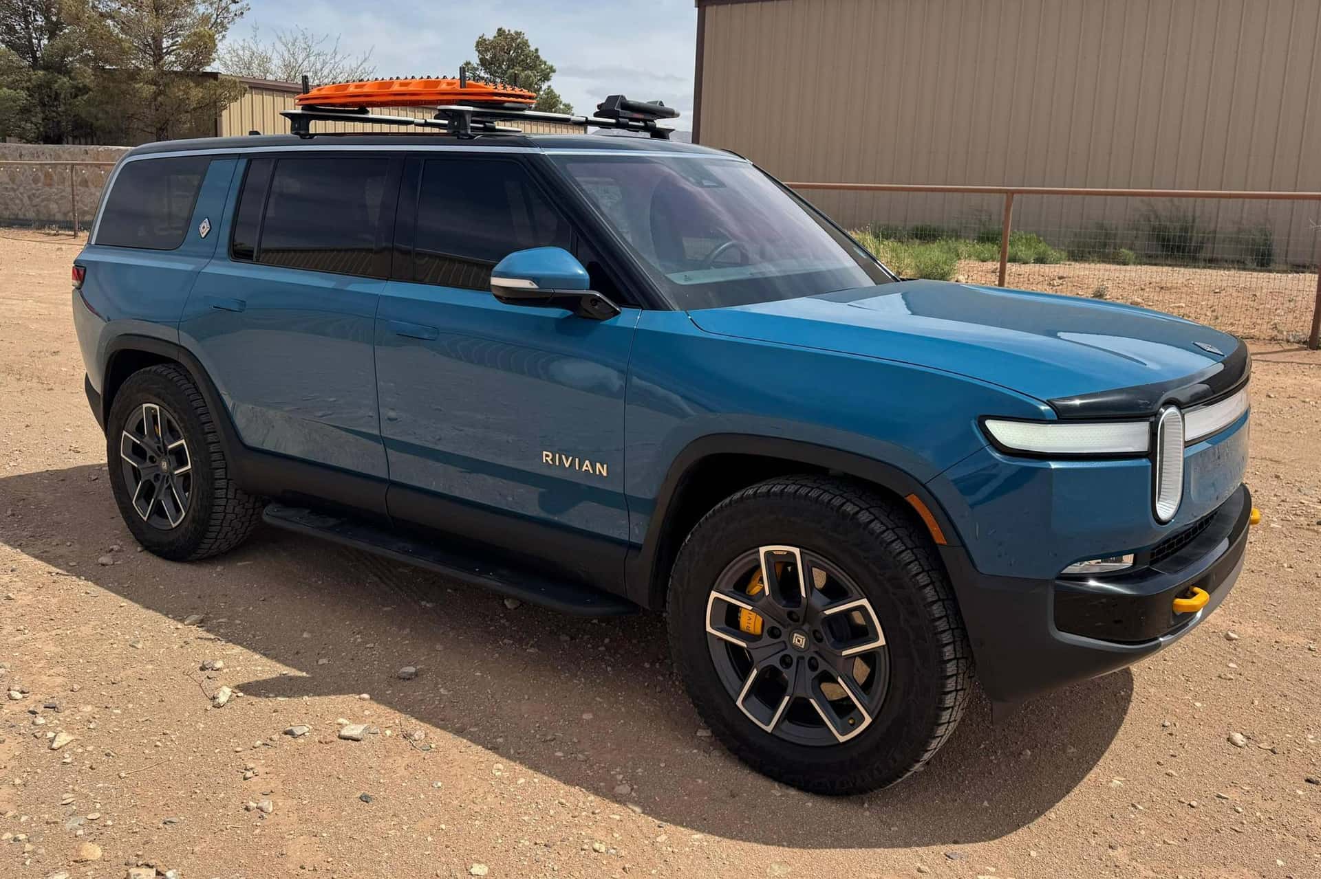 2024 Rivian R1S sold for $65,500