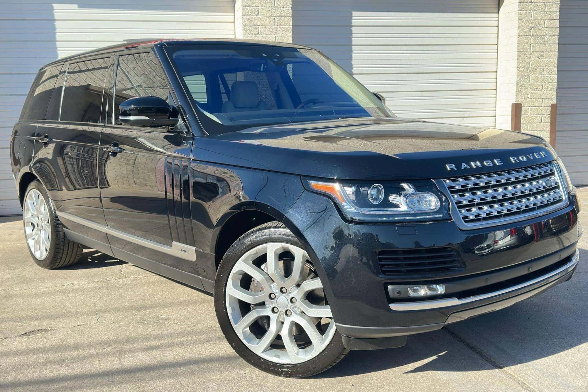 2017 Land Rover Range Rover sold for $18,919
