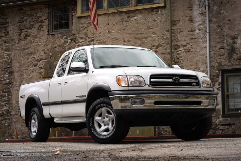 2001 Toyota Tundra (XK30/XK40 2000-2006) sold for $22,000