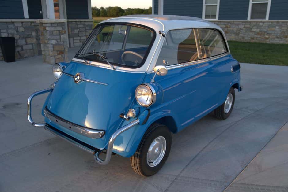 1958 BMW Isetta sold for $27,500