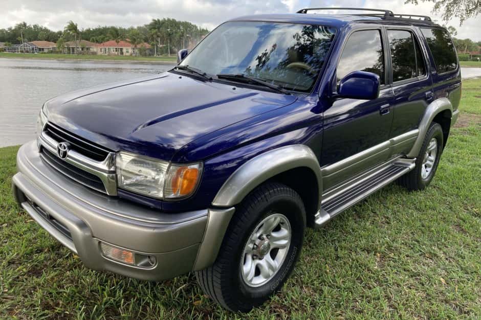2002 Toyota 4Runner (N180) sold for $10,800