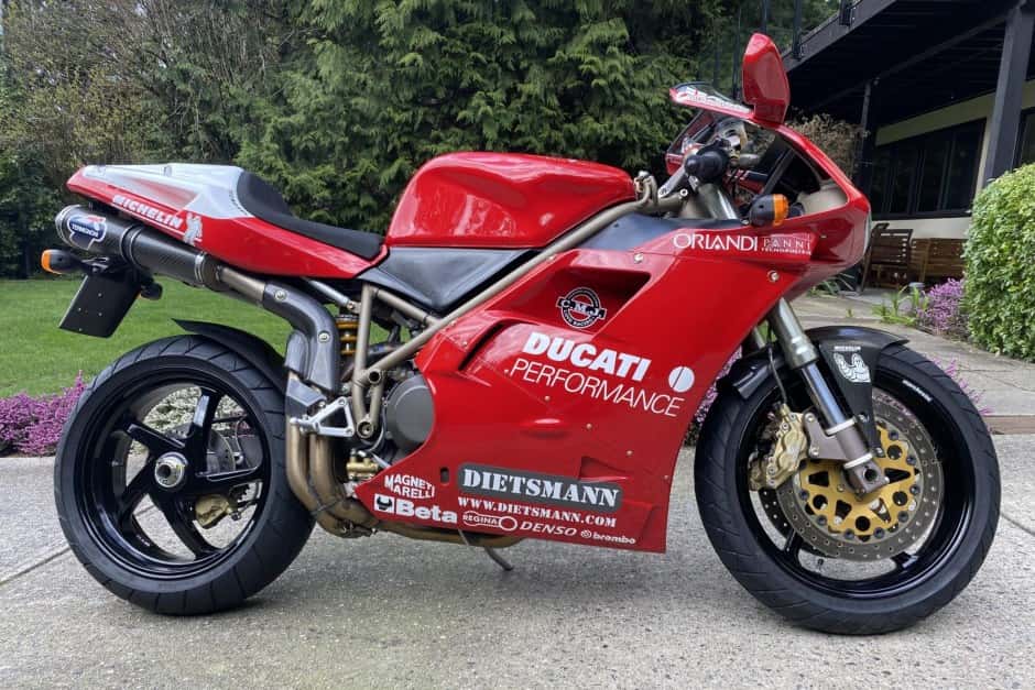 1998 Ducati 916 sold for $57,916