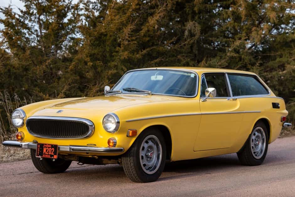 1973 Volvo 1800ES sold for $16,000