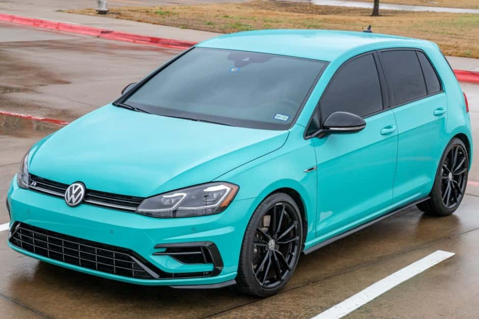 2019 Volkswagen Golf R sold for $44,111